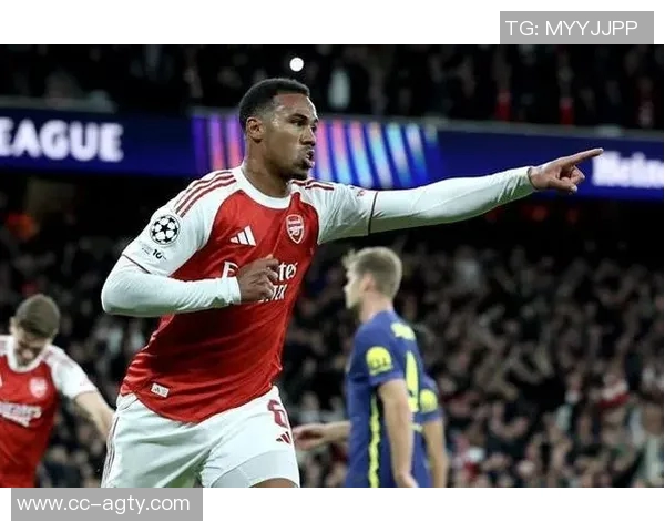 英超中卫评分榜揭晓加布里埃尔领跑格伊紧随其后查洛巴位列第三