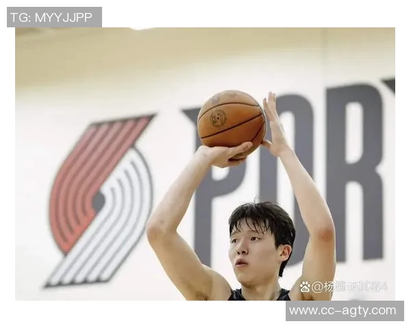 杨瀚森目前状态不佳期待明年四月能顺利进入球队轮换阵容 杨瀚森目前状态不佳期待明年四月能顺利进入球队轮换阵容